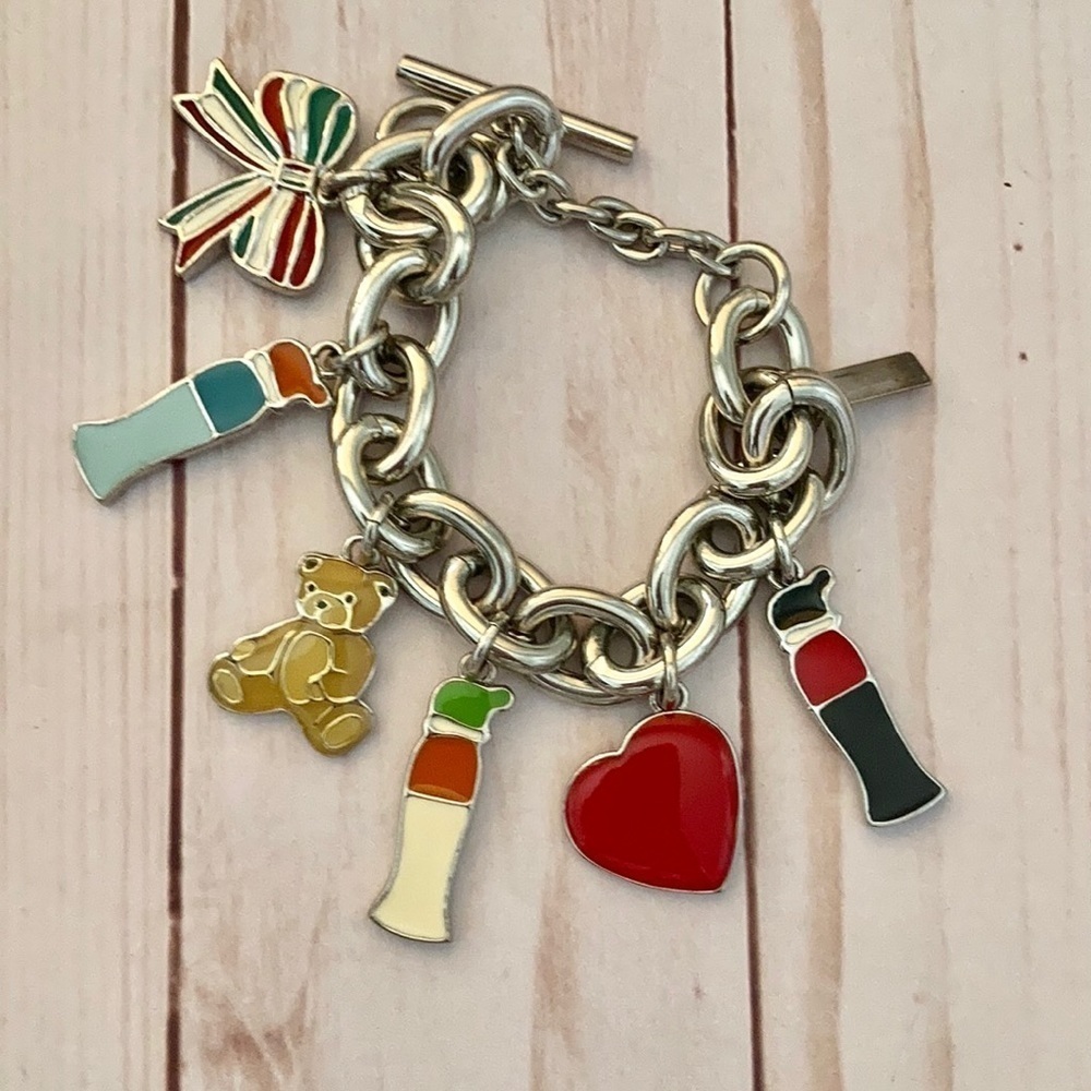 Moschino Timeless Charm Bracelet VTG - Picture 7 of 8